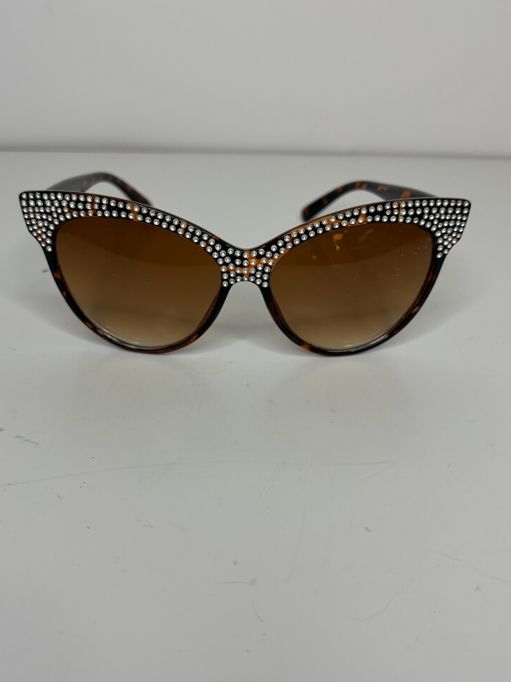 Crystal-Embellished Tortoiseshell Cat Eye Sunglasses - Brown Lenses